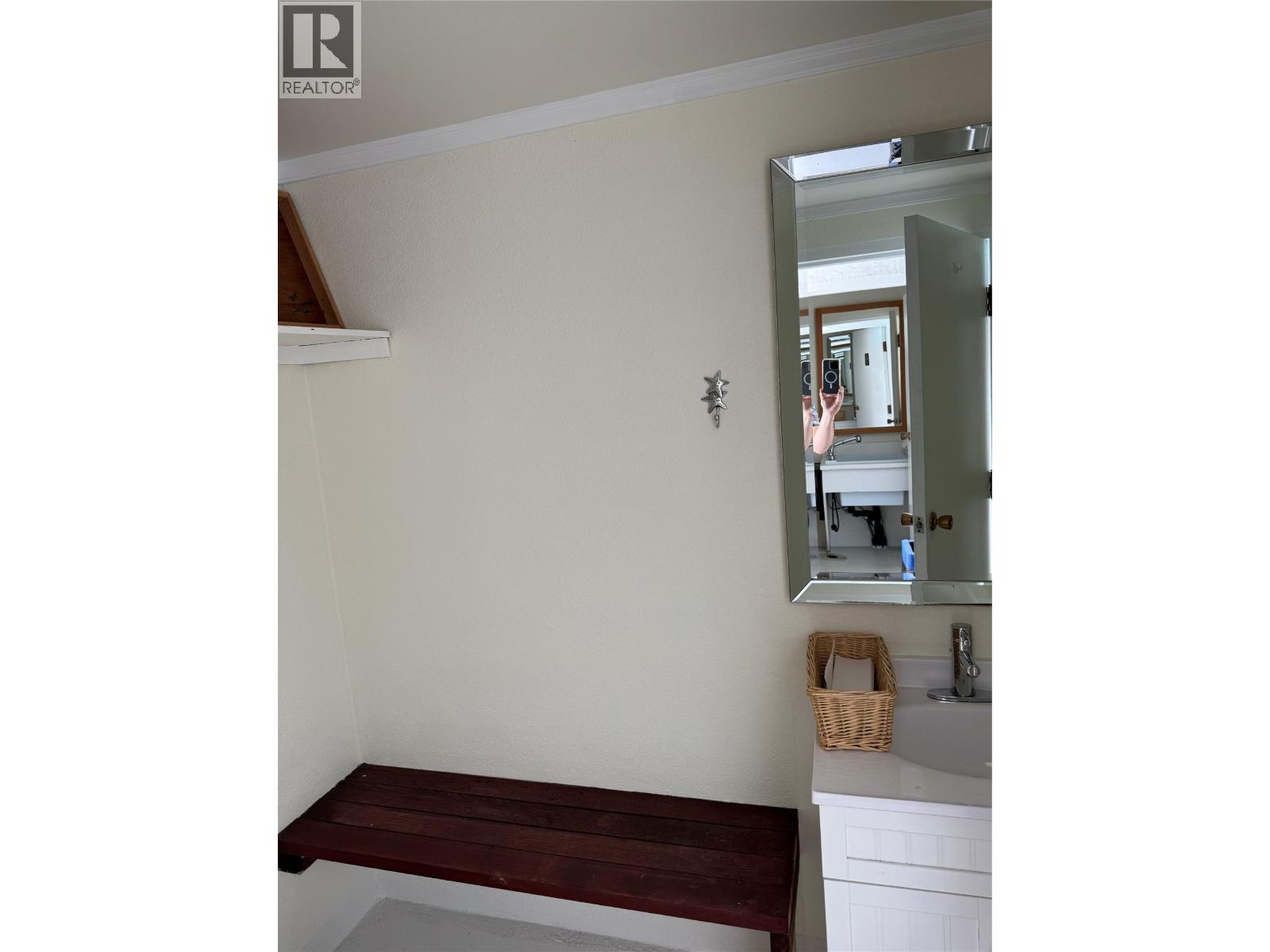 60 1101 Cameron Avenue, Kelowna