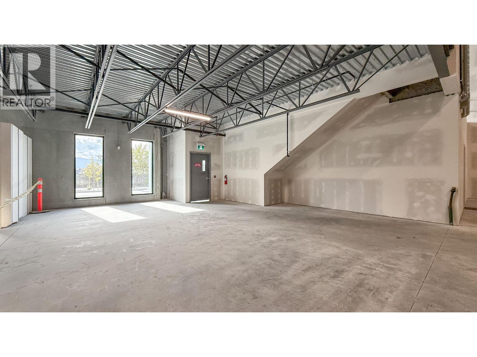 5 3201 45th Avenue, Vernon