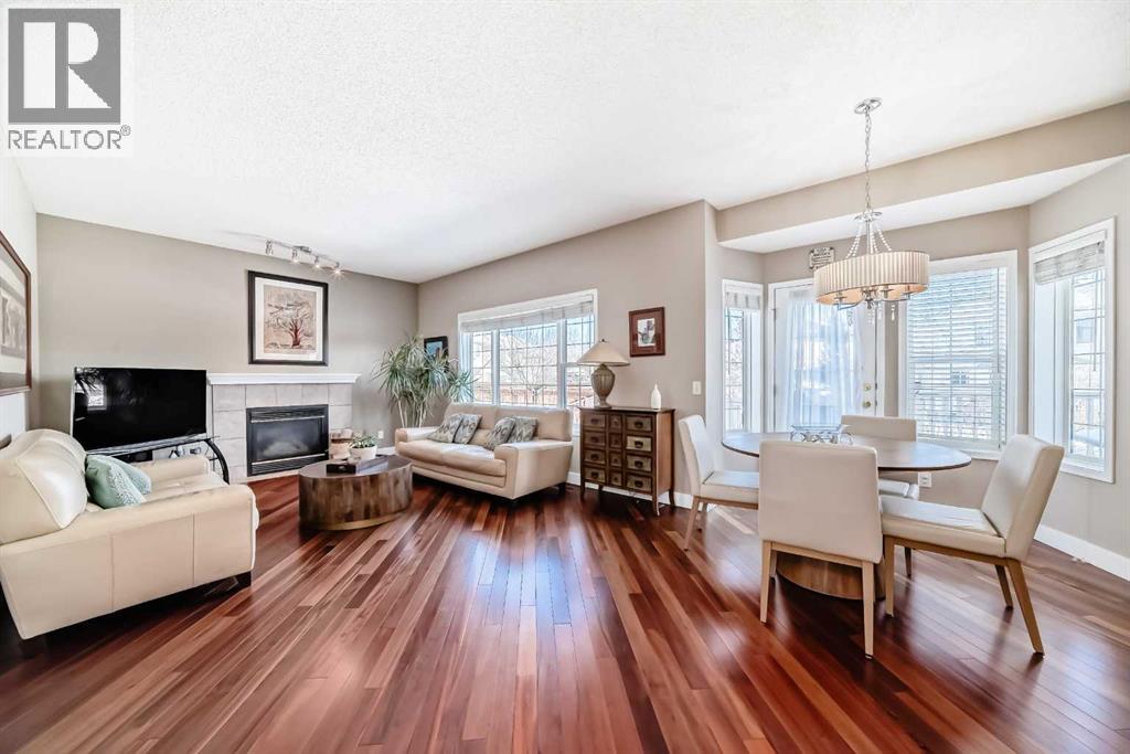 Single Family House for Sale in  Coral Keys Place NE Coral Springs Calgary 