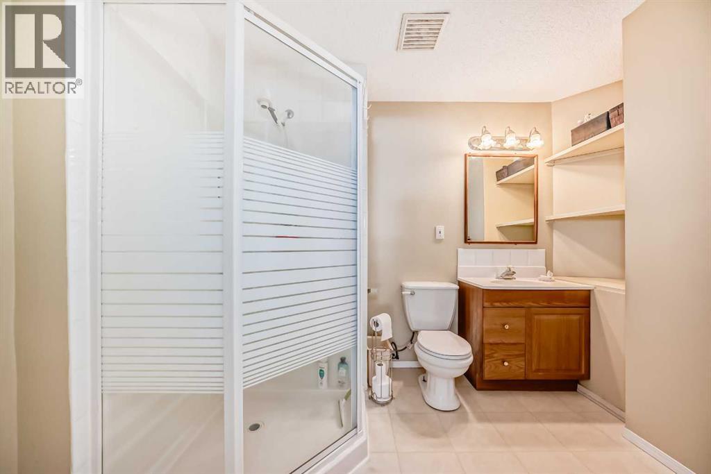 Single Family House for Sale in  Coral Keys Place NE Coral Springs Calgary 