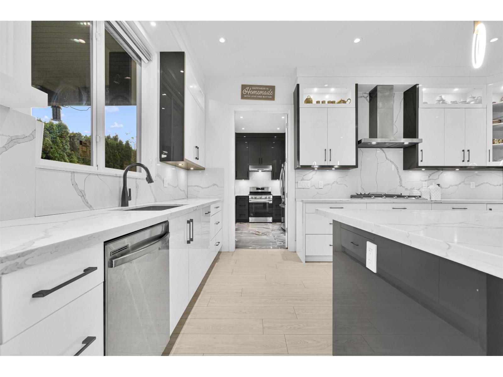 14714 111A AVENUE, Surrey