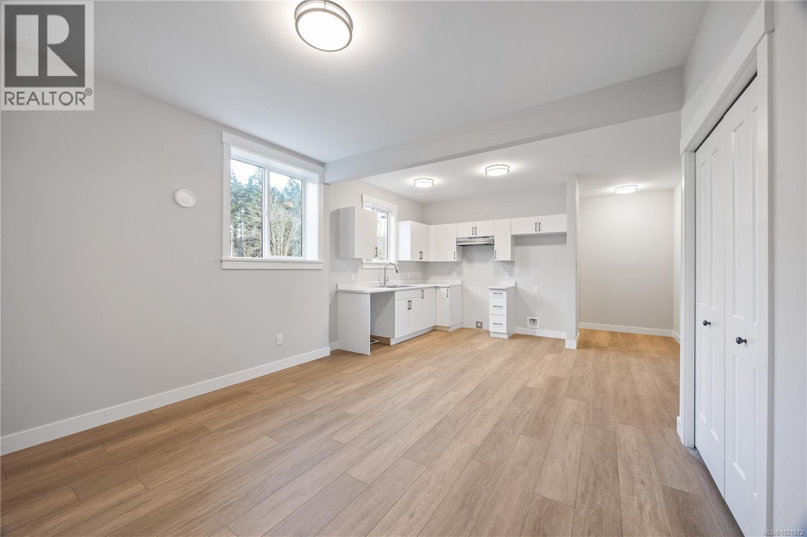 151 MARINA VIEW DR - 31