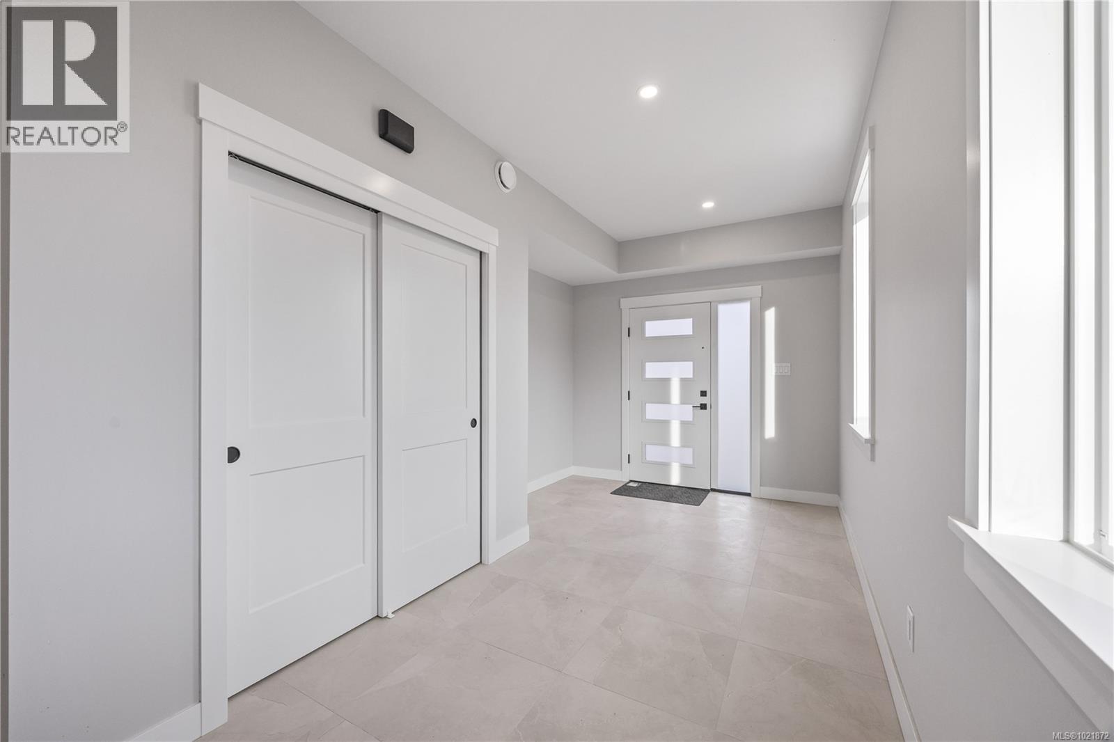 151 MARINA VIEW DR - 9