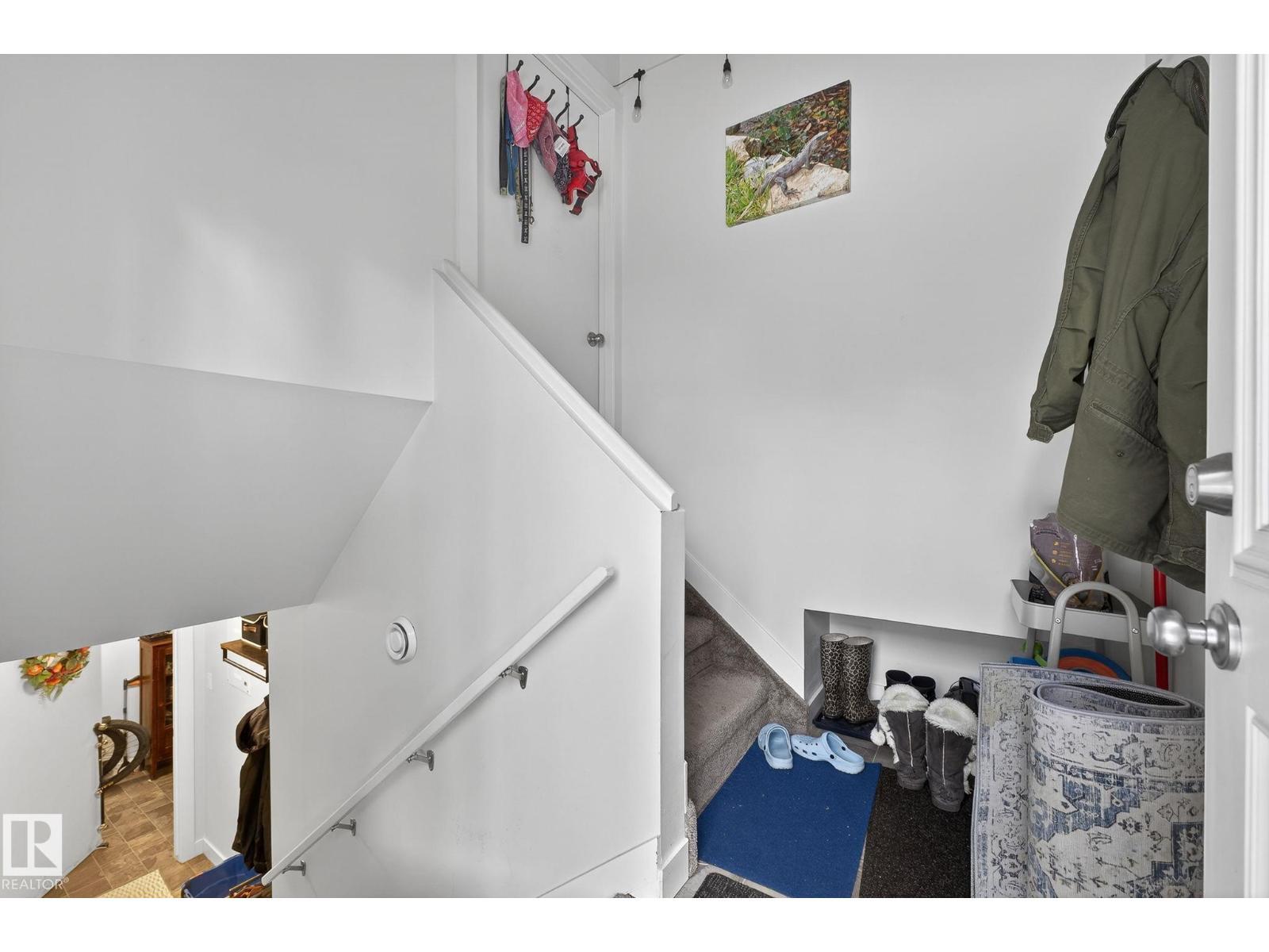 3740 63 ST NW NW, Edmonton