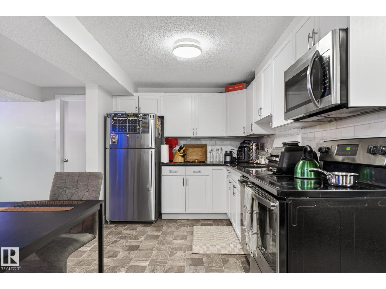 3740 63 ST NW NW, Edmonton