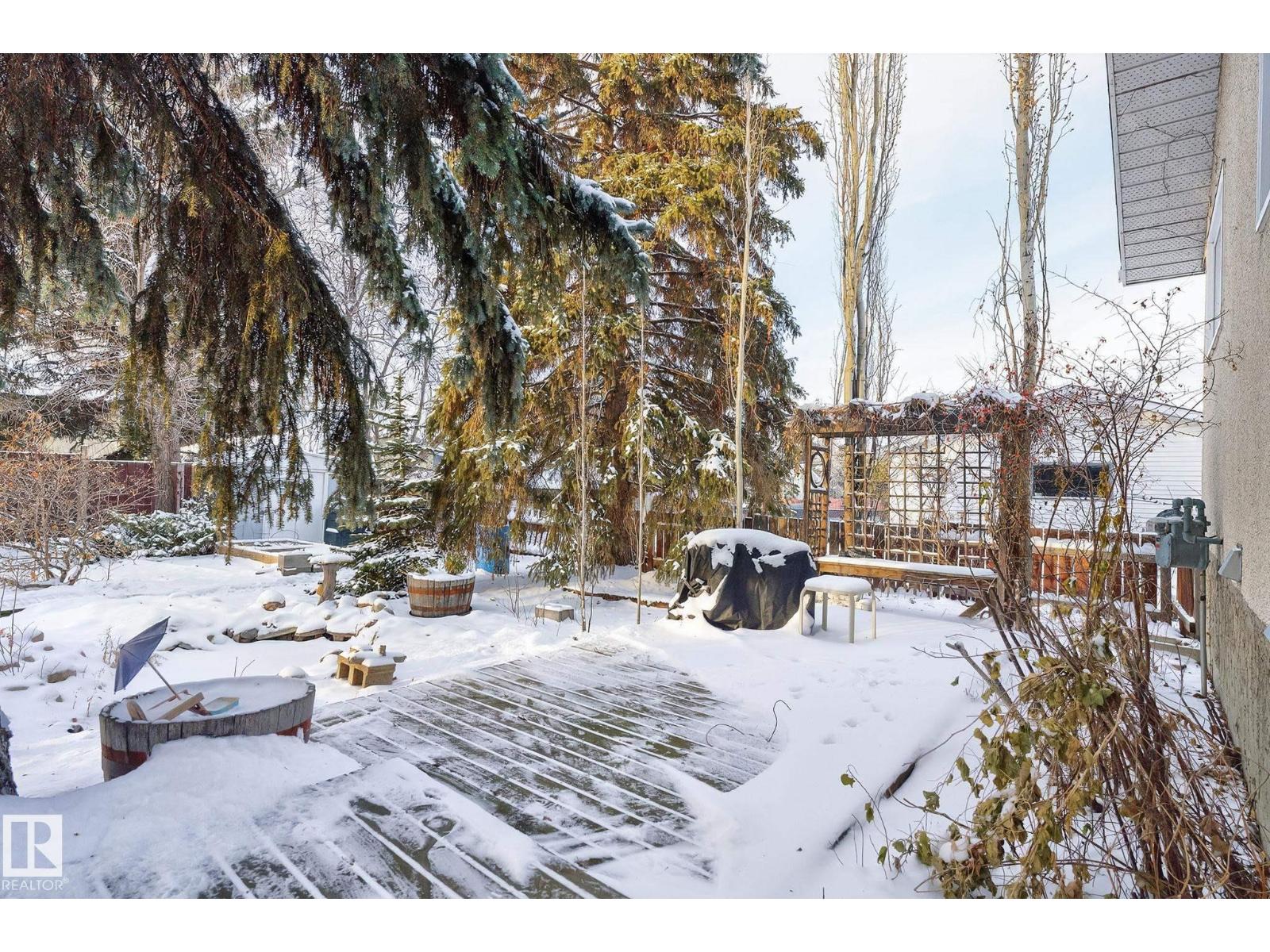 3740 63 ST NW NW, Edmonton