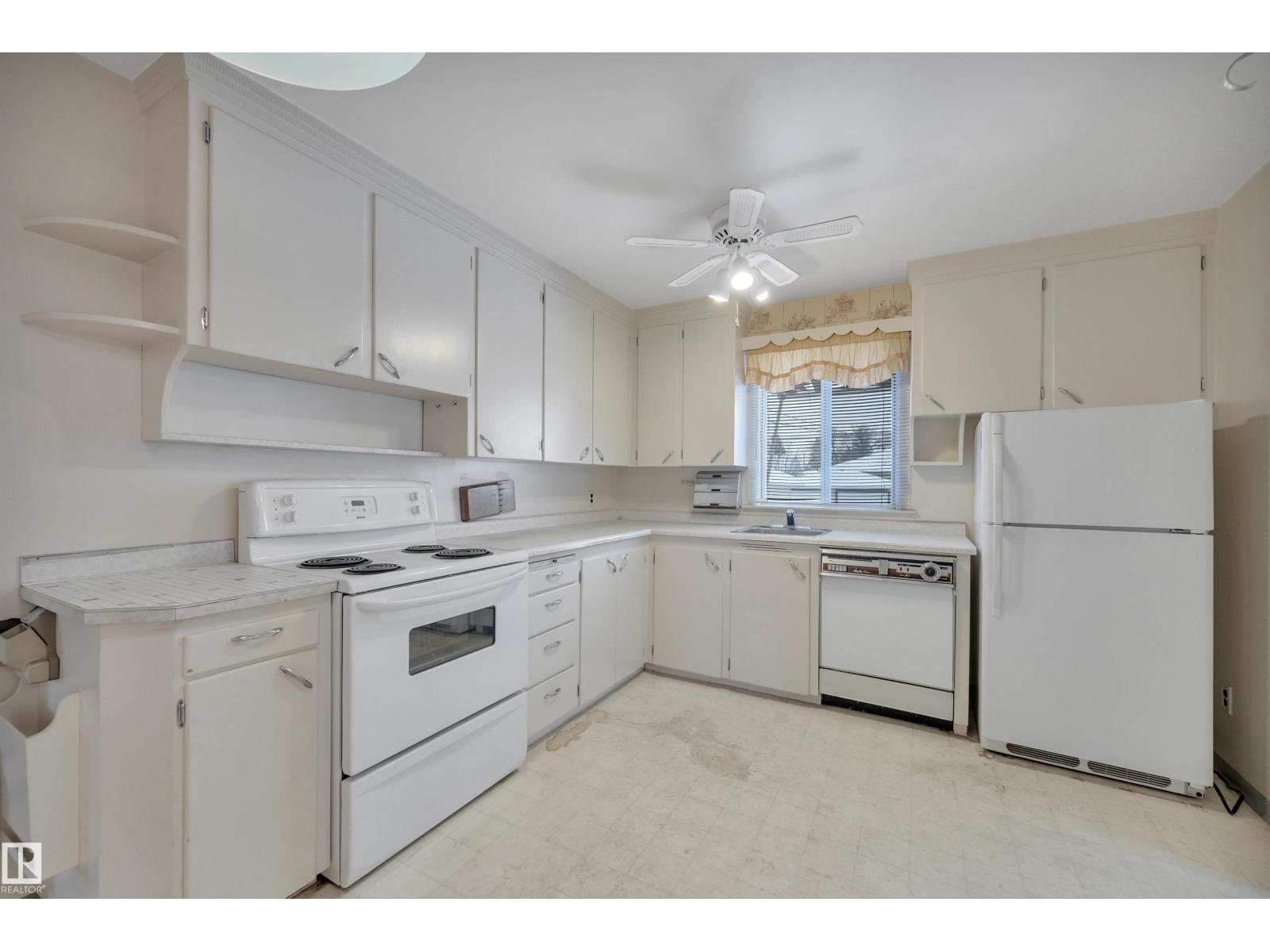 11423 112 AV NW, Edmonton