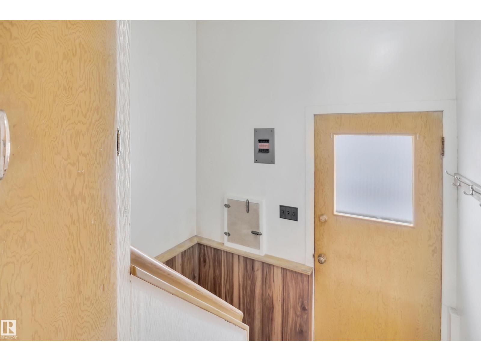 11423 112 AV NW, Edmonton