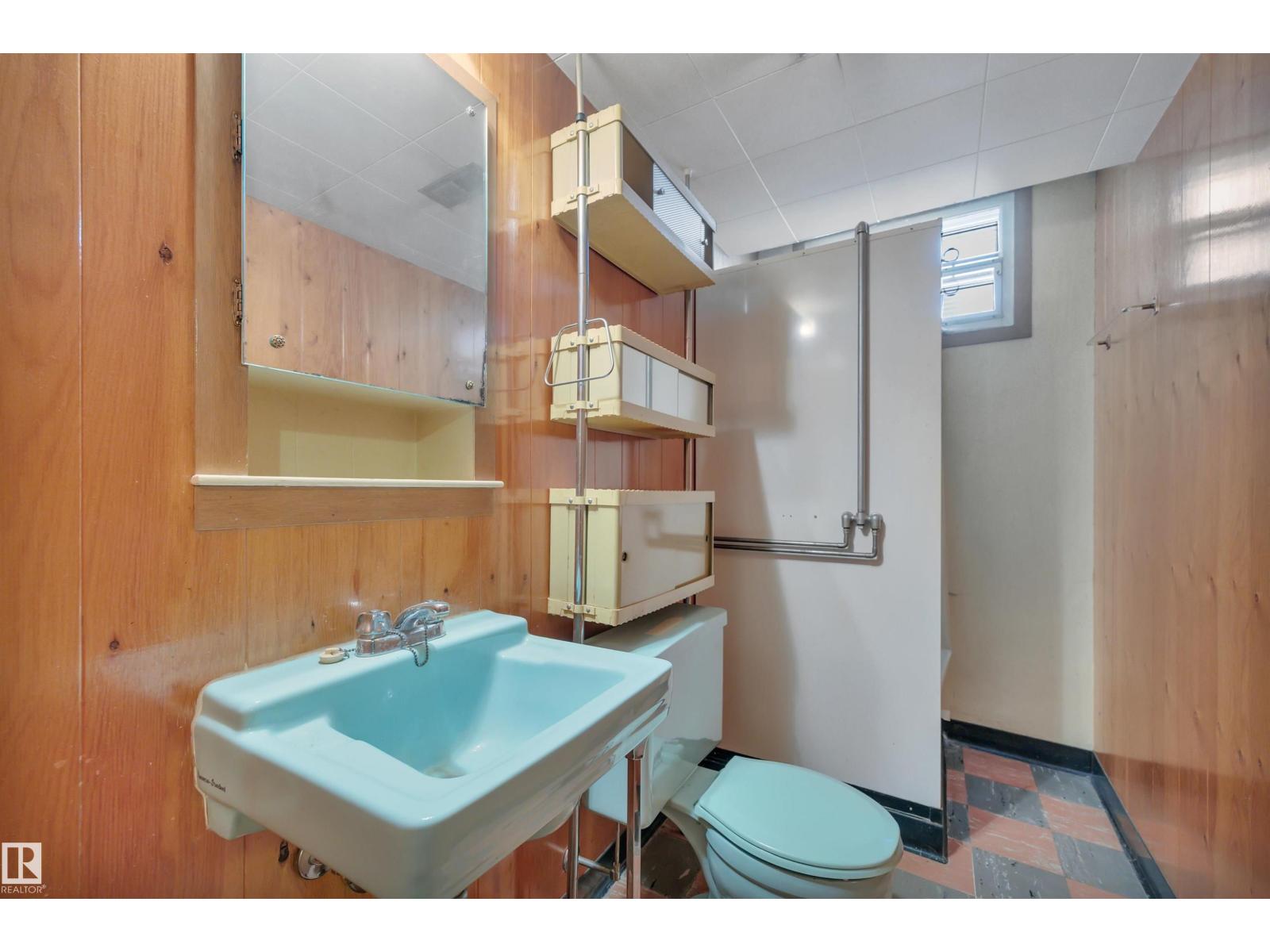 11423 112 AV NW, Edmonton