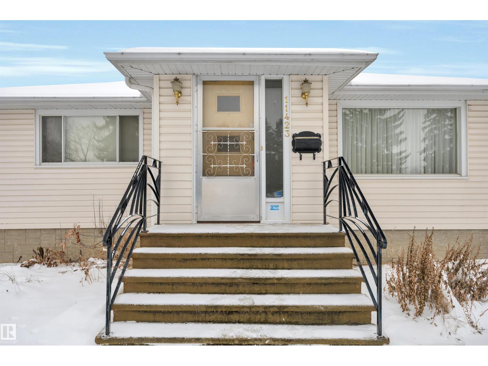 11423 112 AV NW, Edmonton