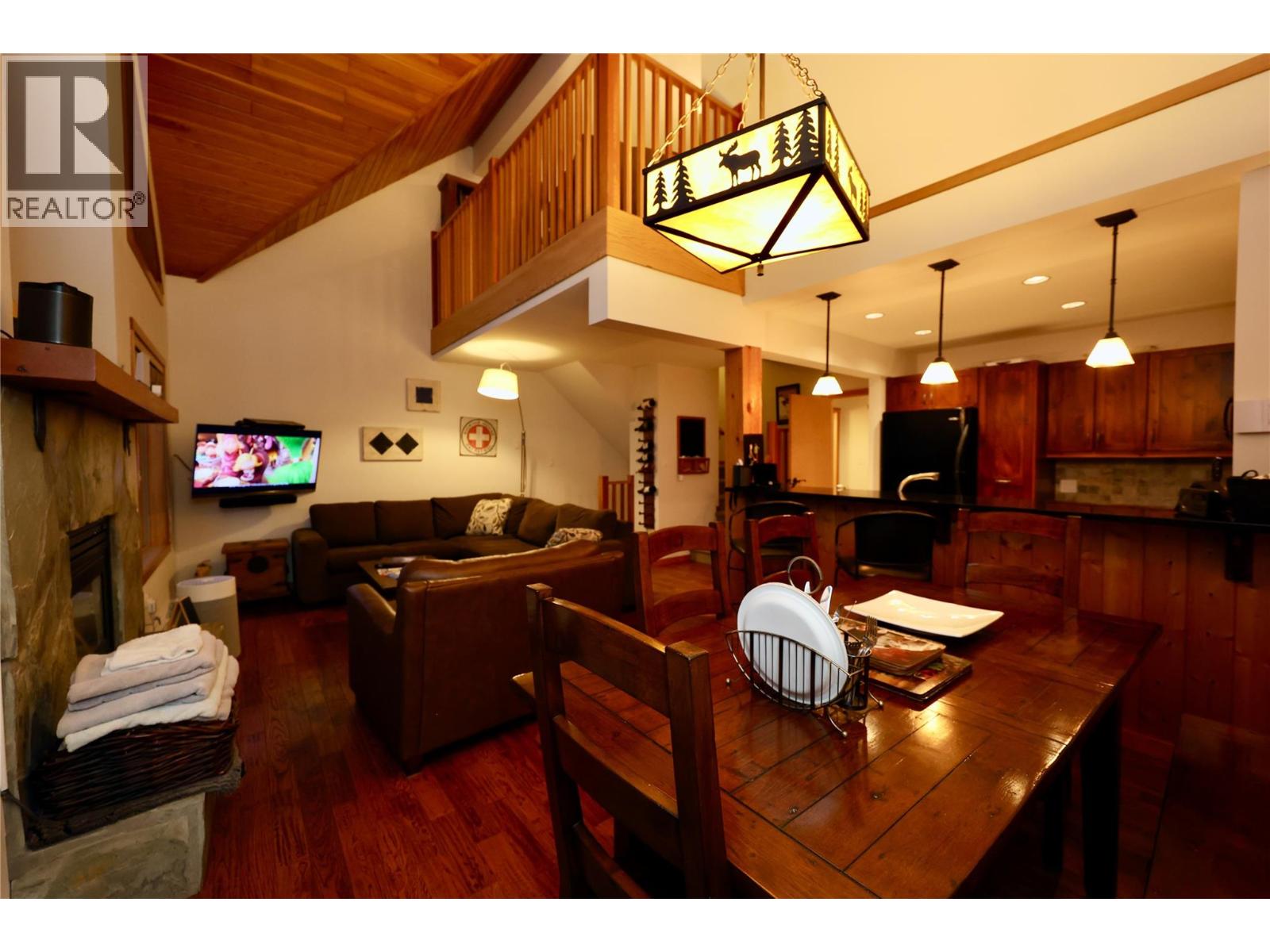 #9 1336 PALLISER TRAIL - 8