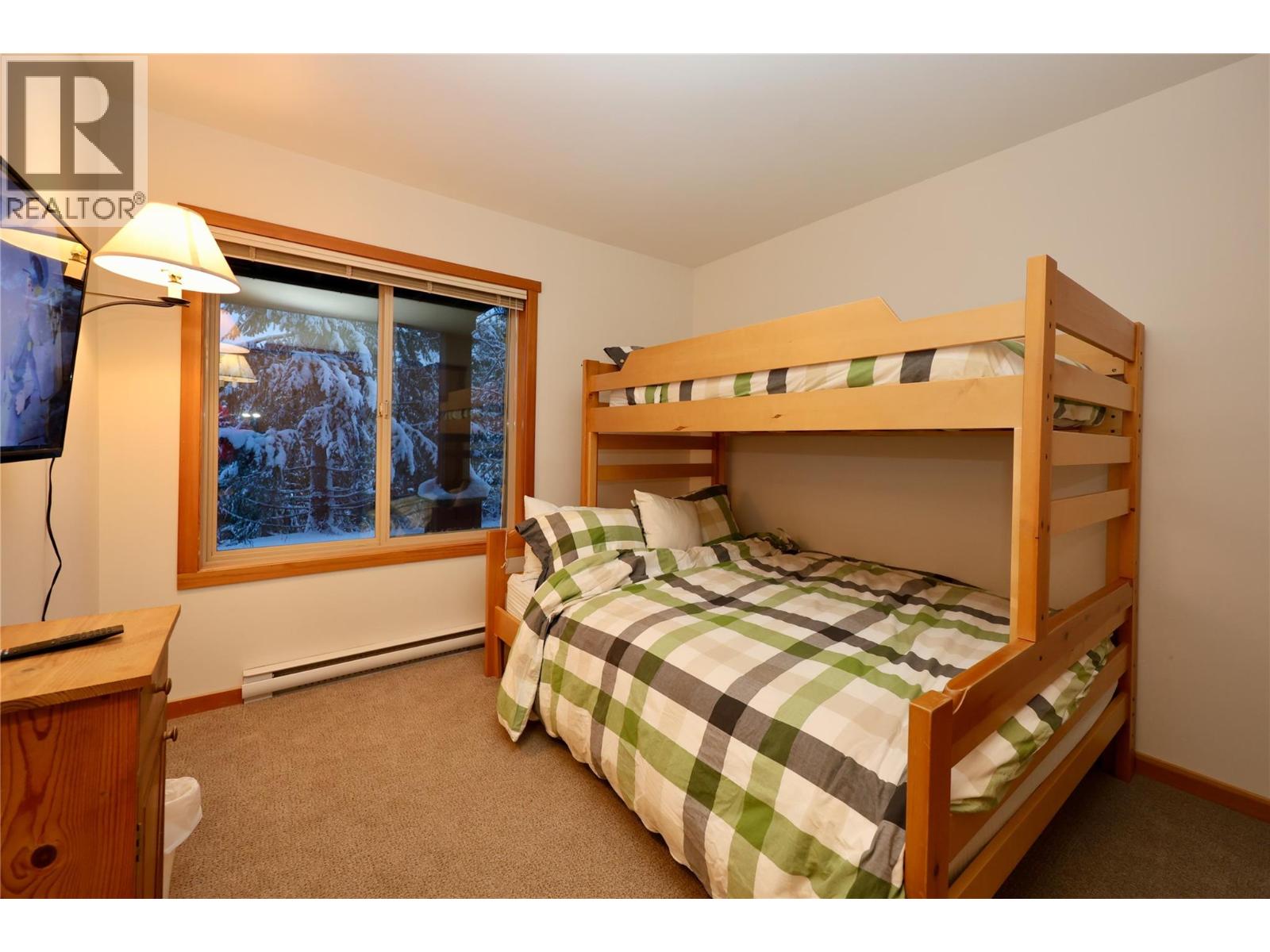 #9 1336 PALLISER TRAIL - 17