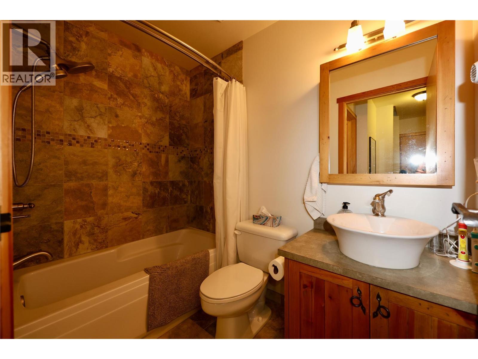 #9 1336 PALLISER TRAIL - 22