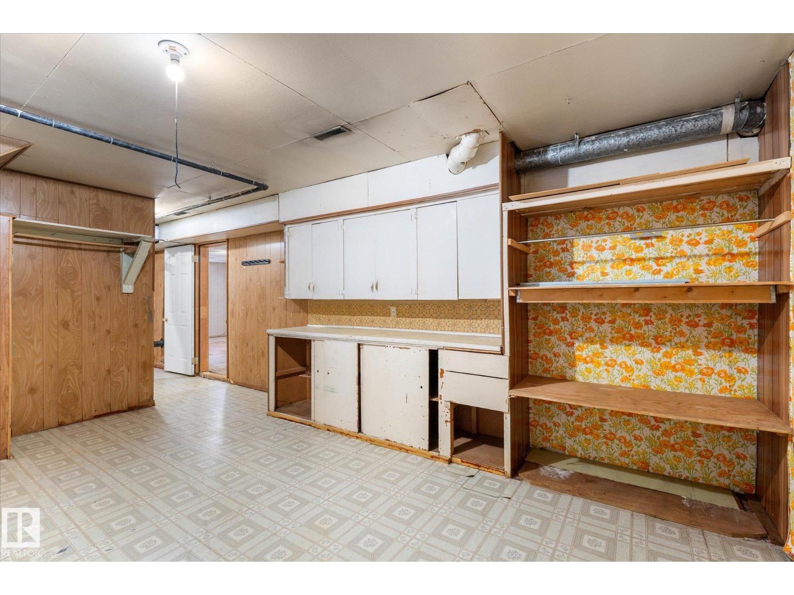 12916 71 ST NW, Edmonton