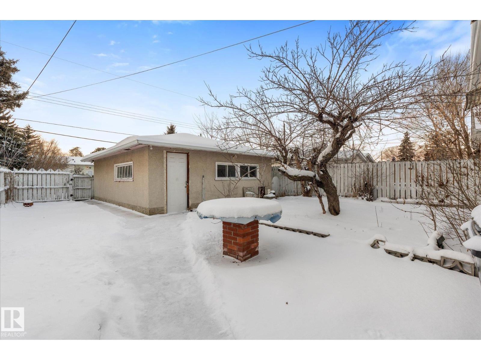 12916 71 ST NW, Edmonton