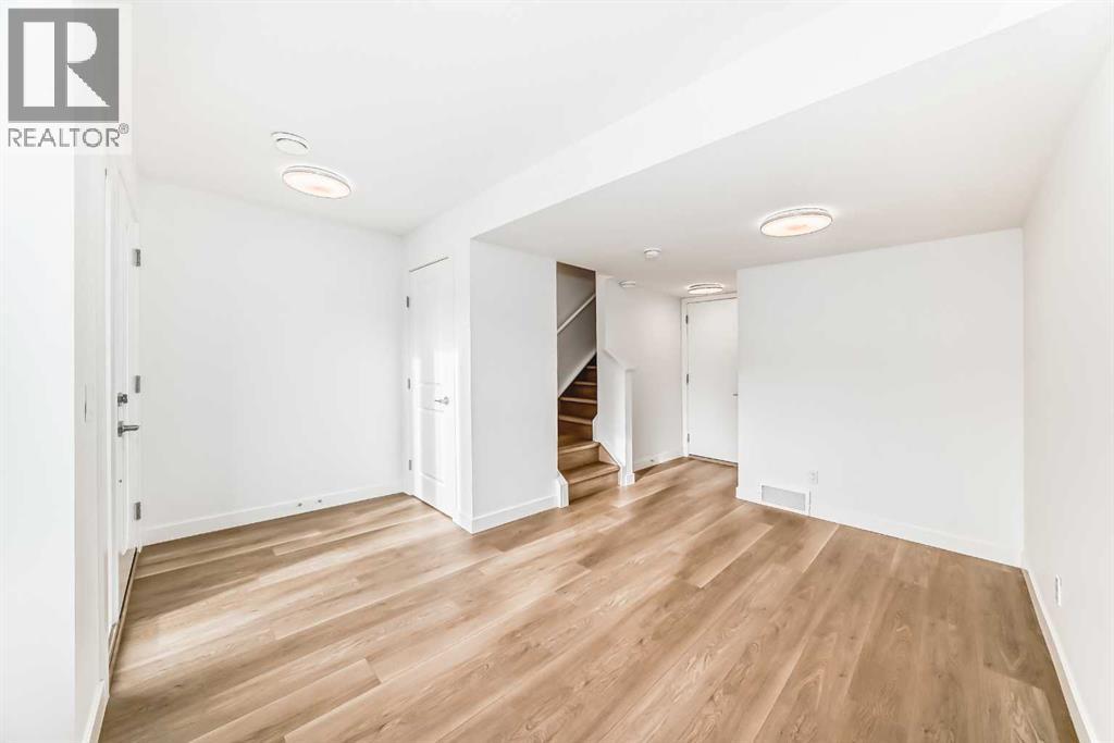 Single Family House for Sale in   Avenue SE Belvedere Calgary 