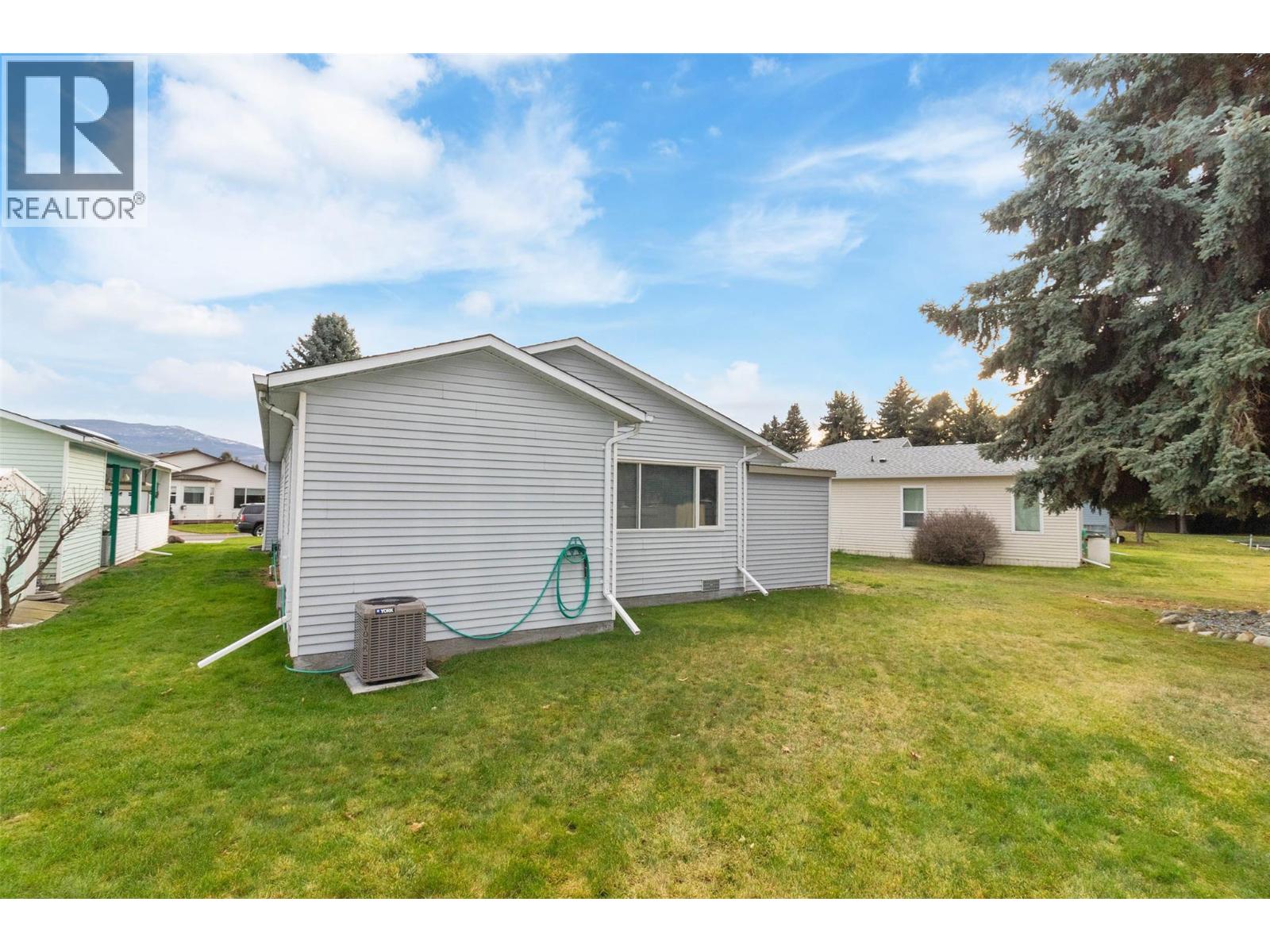 197 1255 Raymer Avenue, Kelowna