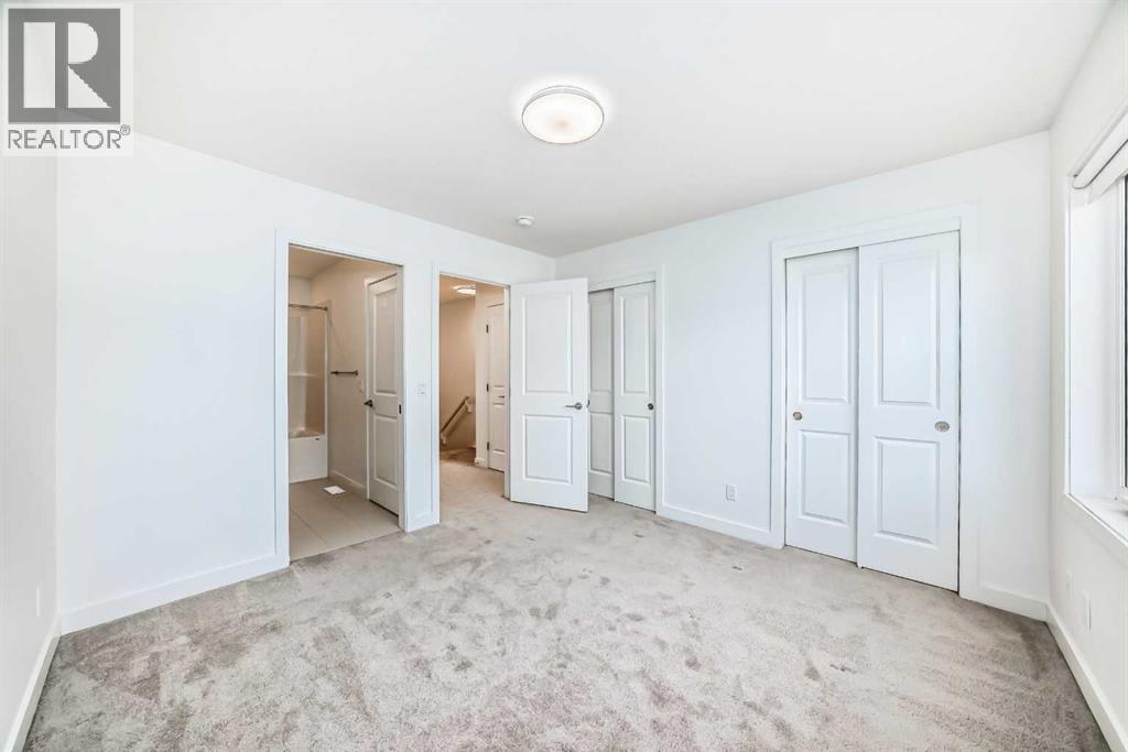 Single Family House for Sale in   Avenue SE Belvedere Calgary 