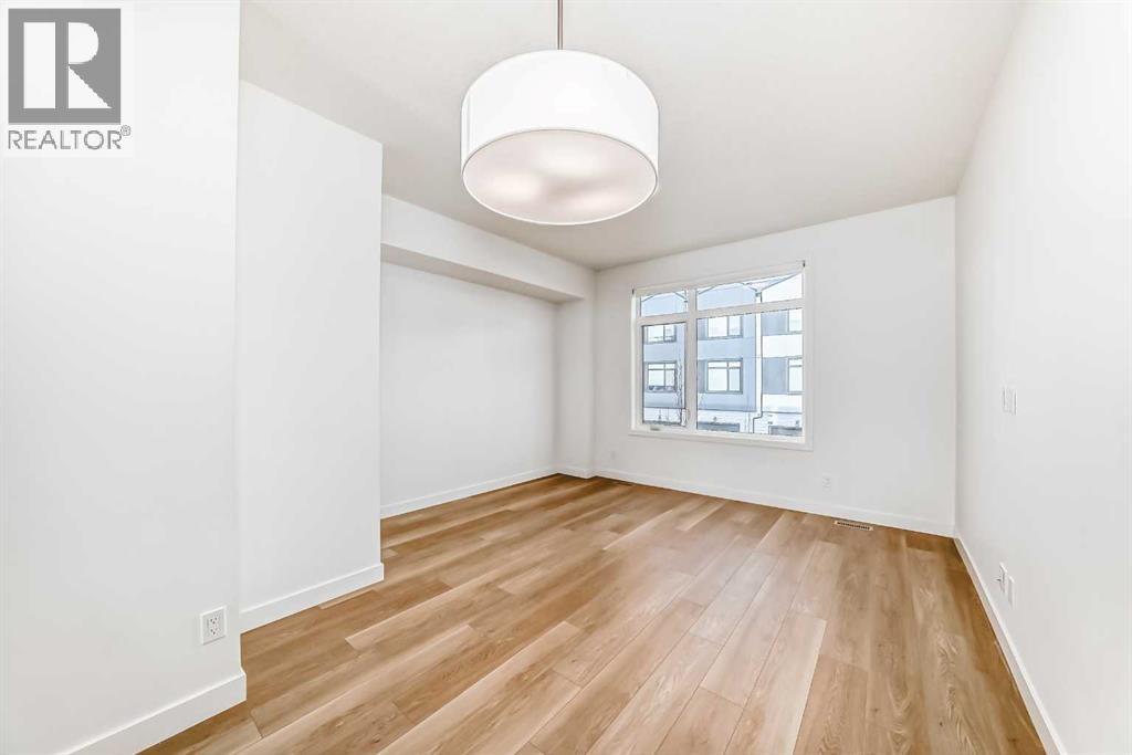 Single Family House for Sale in   Avenue SE Belvedere Calgary 