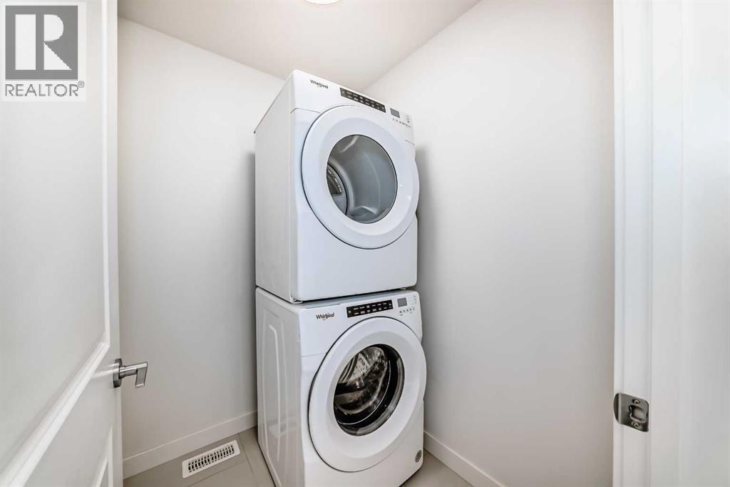 Single Family House for Sale in   Avenue SE Belvedere Calgary 