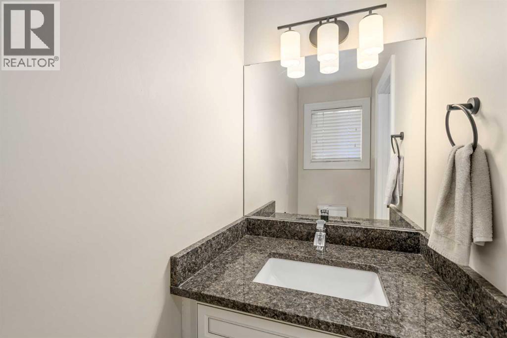 Single Family House for Sale in   Palliser Drive SW Oakridge Calgary 