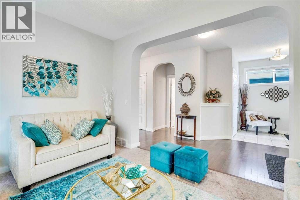 Single Family House for Sale in  Skyview Shores Manor NE Skyview Ranch Calgary 