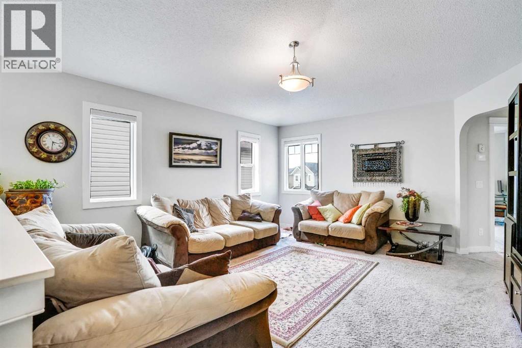 Single Family House for Sale in  Skyview Shores Manor NE Skyview Ranch Calgary 