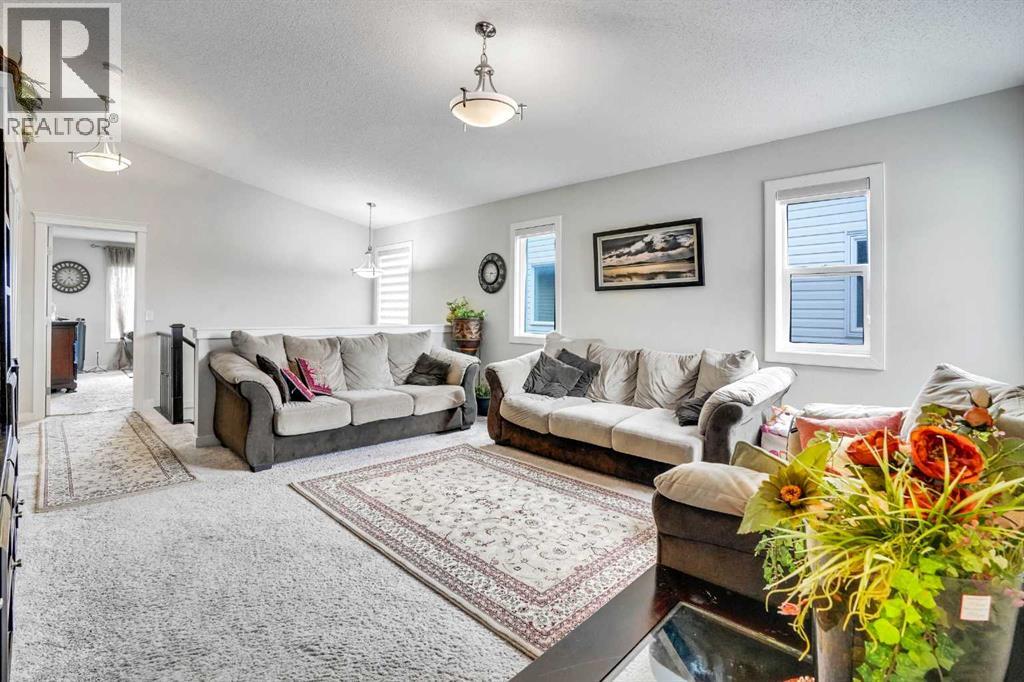 Single Family House for Sale in  Skyview Shores Manor NE Skyview Ranch Calgary 