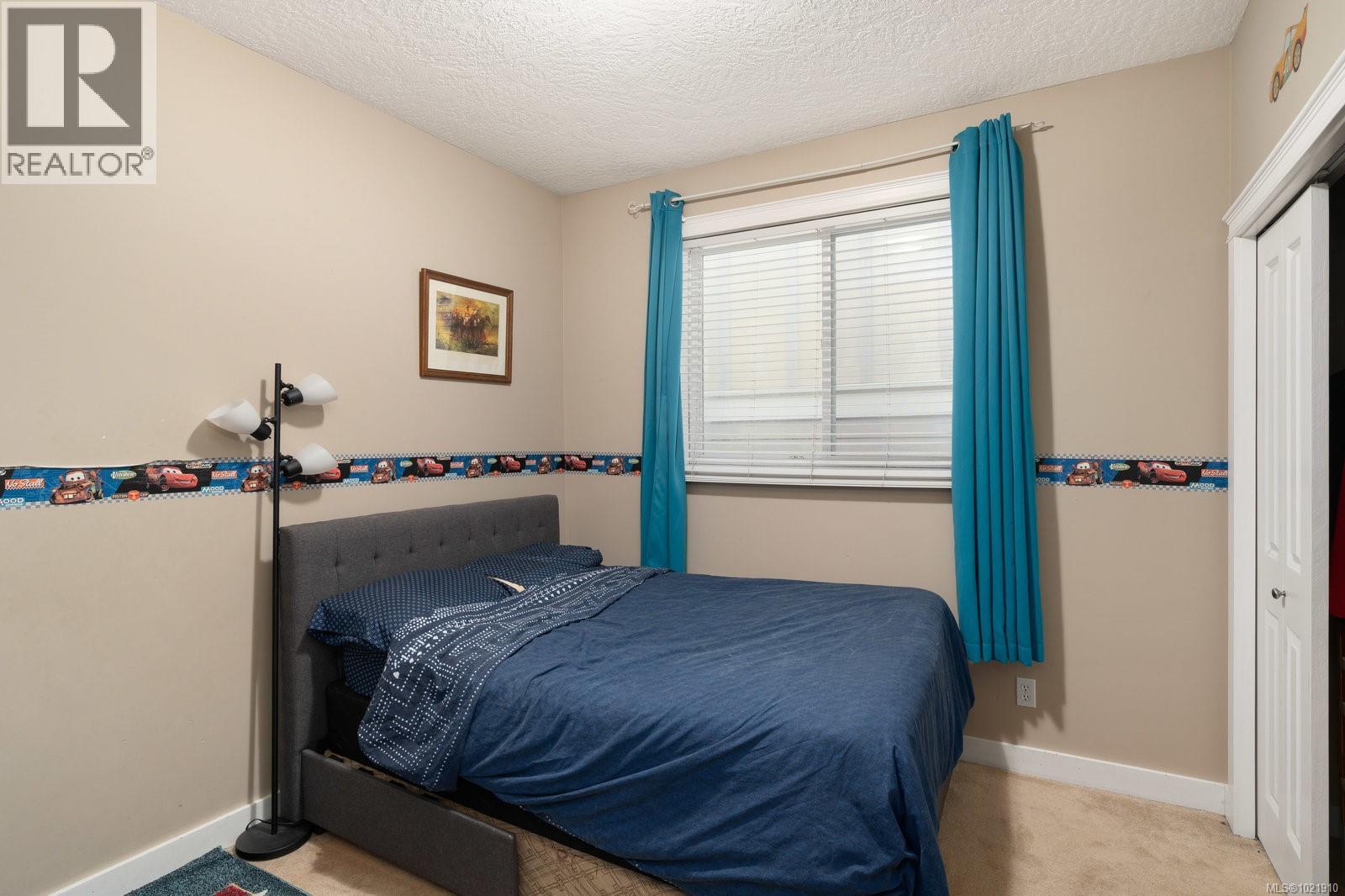 909 Cavalcade Terr, Langford