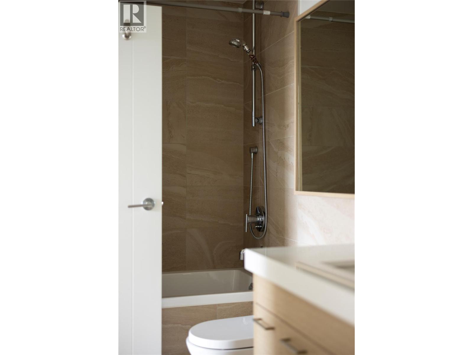 2601 1191 Sunset Drive, Kelowna