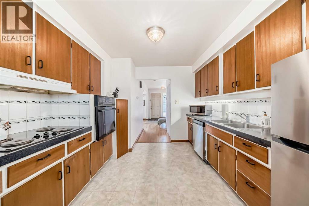 Multi-family House for Sale in   Street SW Windsor Park Calgary 