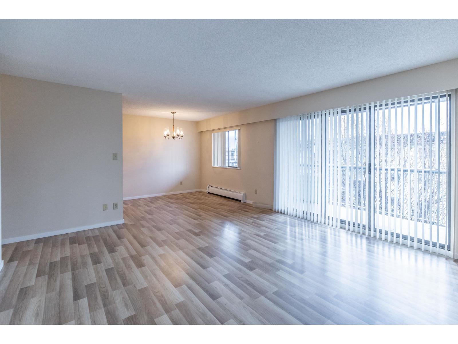 306 9425 NOWELL STREET, Chilliwack Proper East, Chilliwack