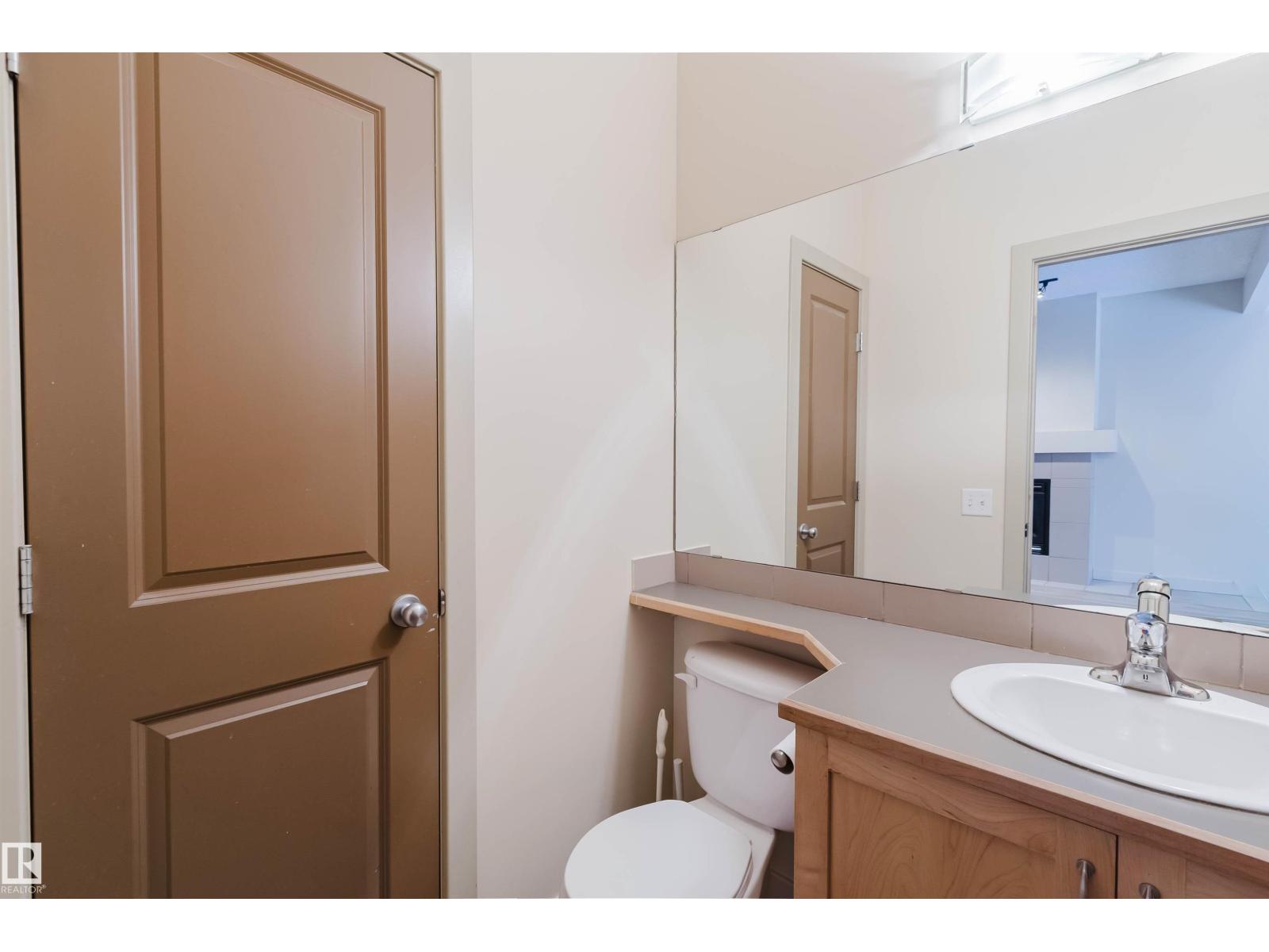 Single Family House for Sale 