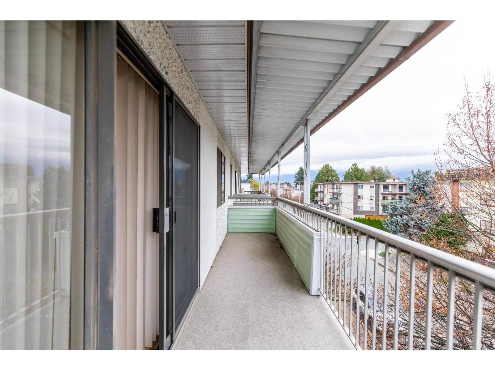 306 9425 NOWELL STREET, Chilliwack Proper East, Chilliwack