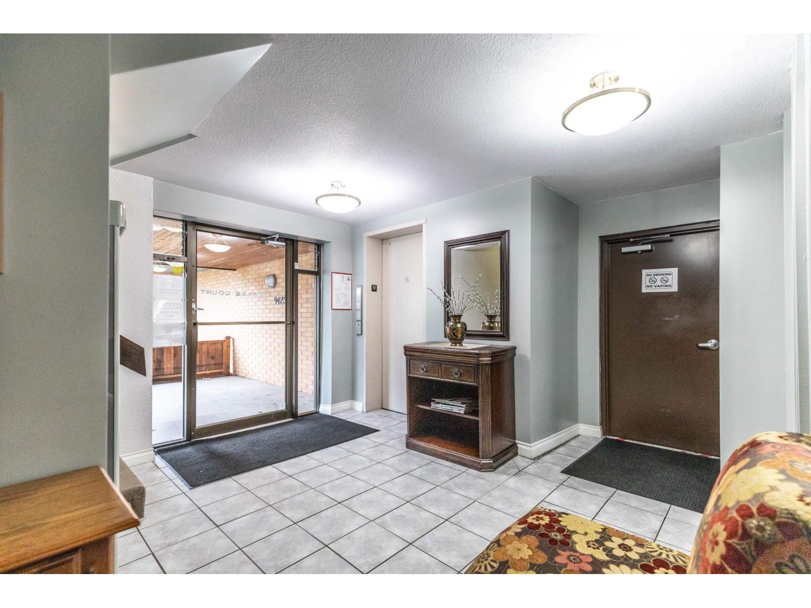 306 9425 NOWELL STREET, Chilliwack Proper East, Chilliwack