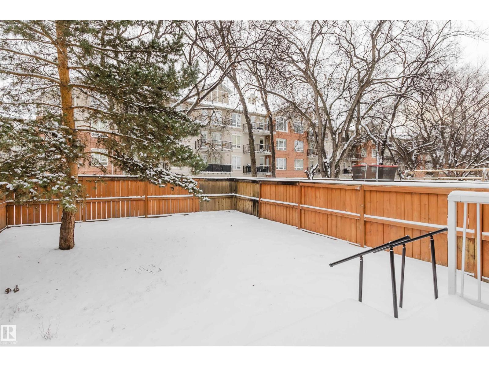 Single Family House for Sale 