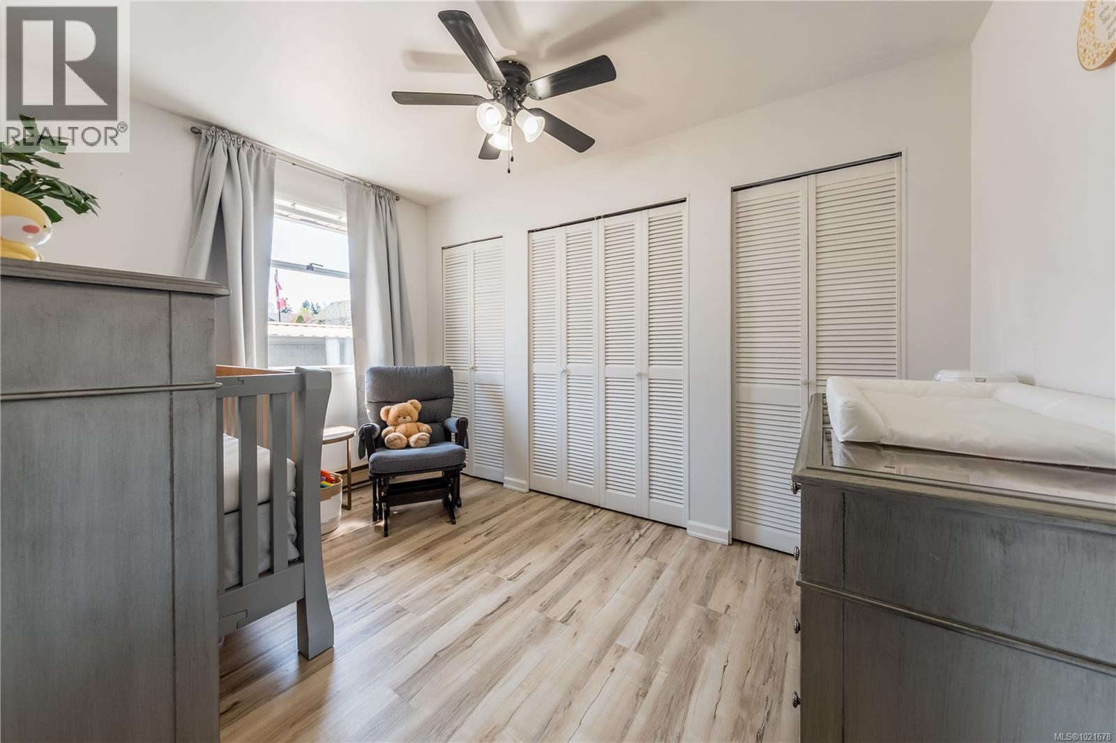 487 Pym St N, Parksville