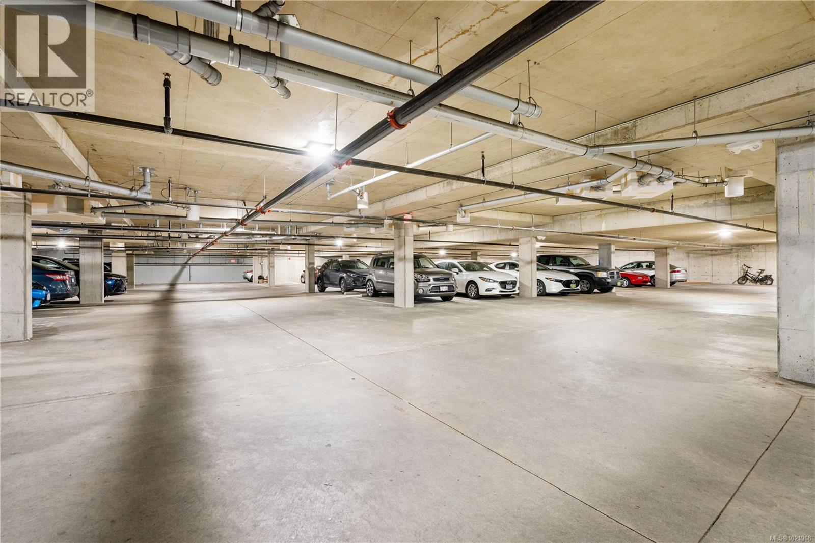 406 866 Brock Ave, Langford