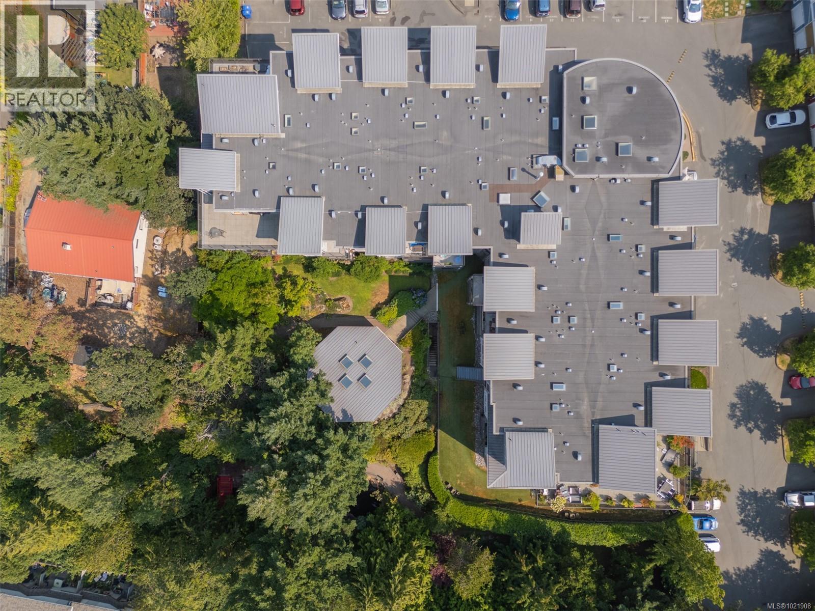 406 866 Brock Ave, Langford