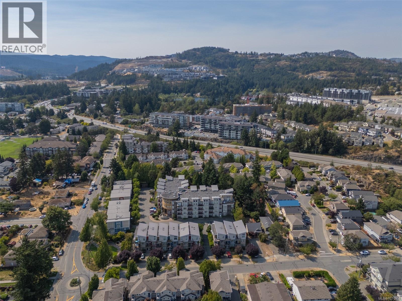 406 866 Brock Ave, Langford