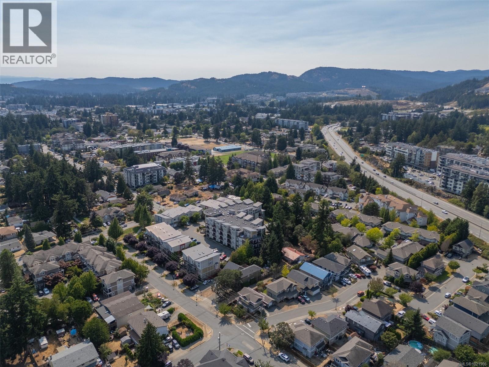 406 866 Brock Ave, Langford