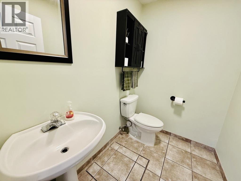 1485 WILLOW Street, Telkwa