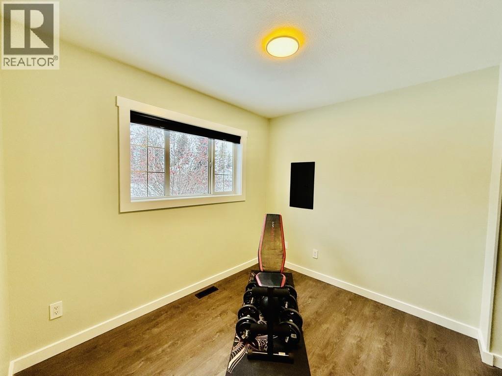 1485 WILLOW Street, Telkwa