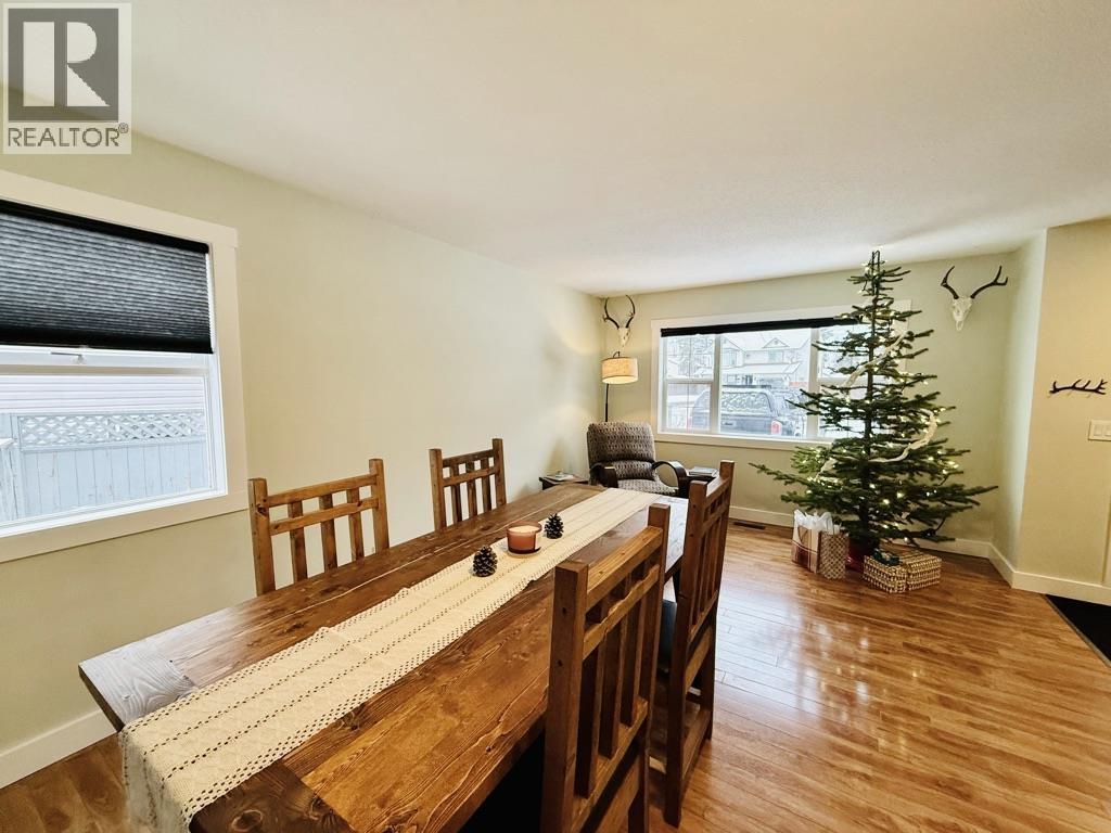 1485 WILLOW Street, Telkwa