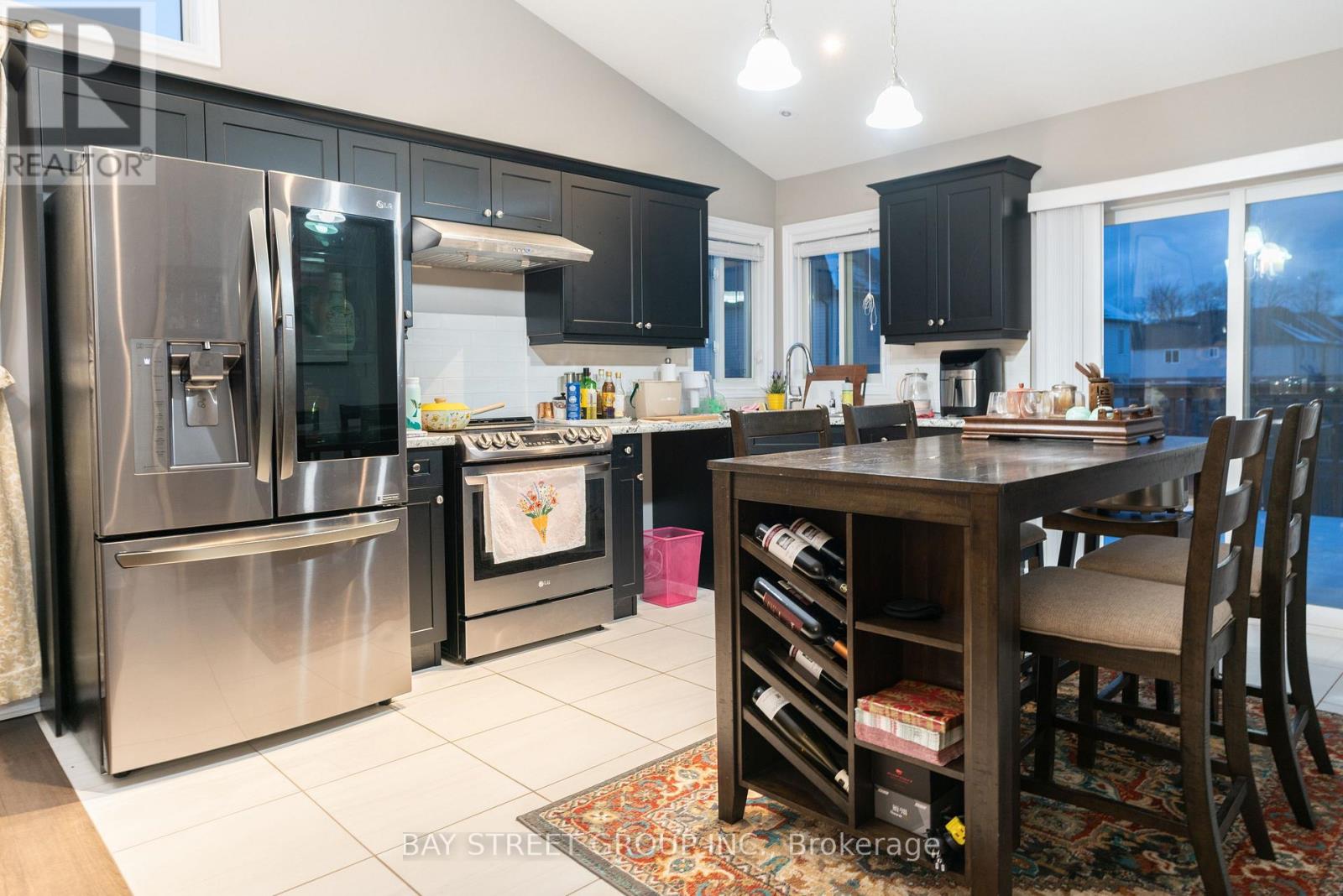 7833 OLDFIELD ROAD - 9