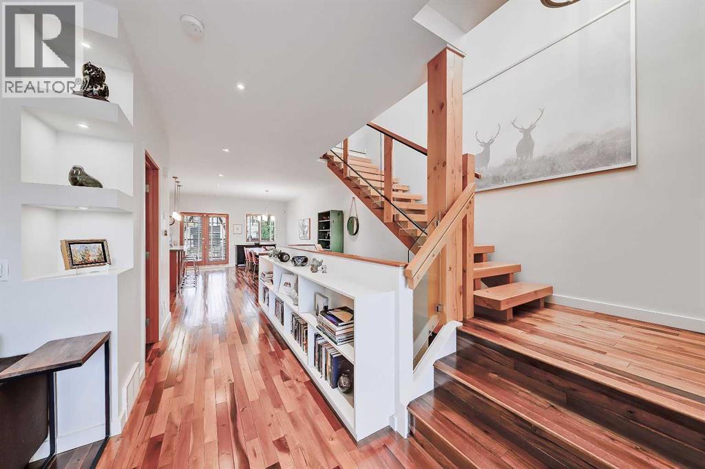 Single Family House for Sale in   Street NW Parkdale Calgary 