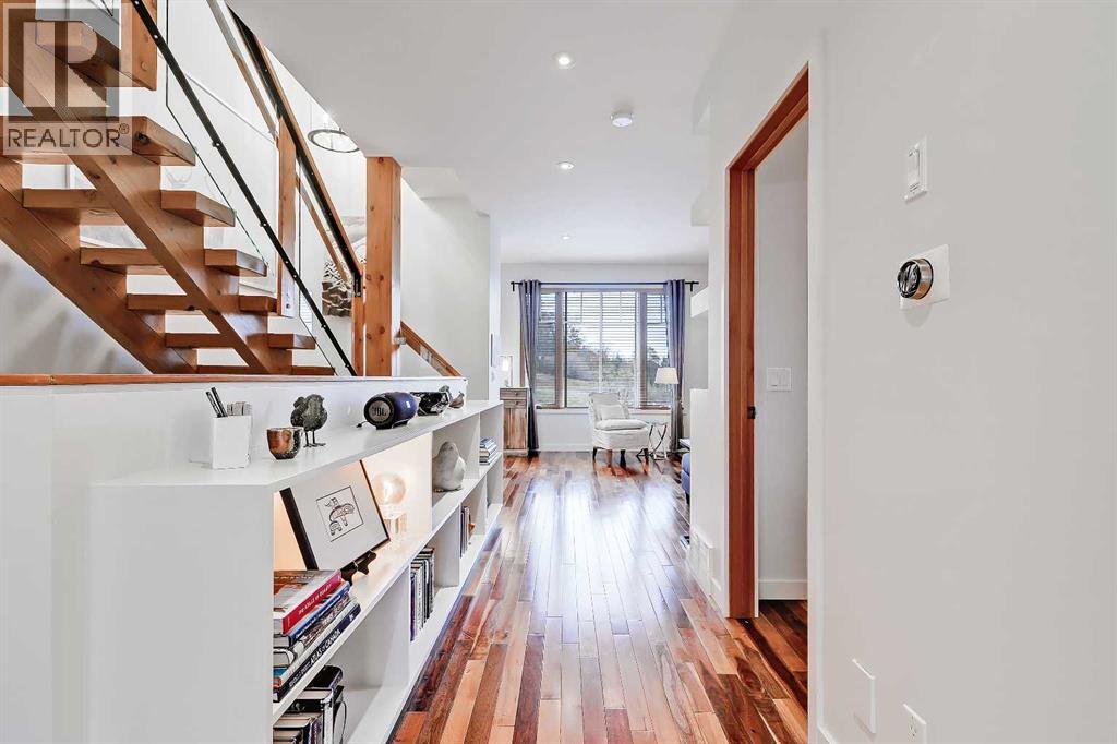 Single Family House for Sale in   Street NW Parkdale Calgary 