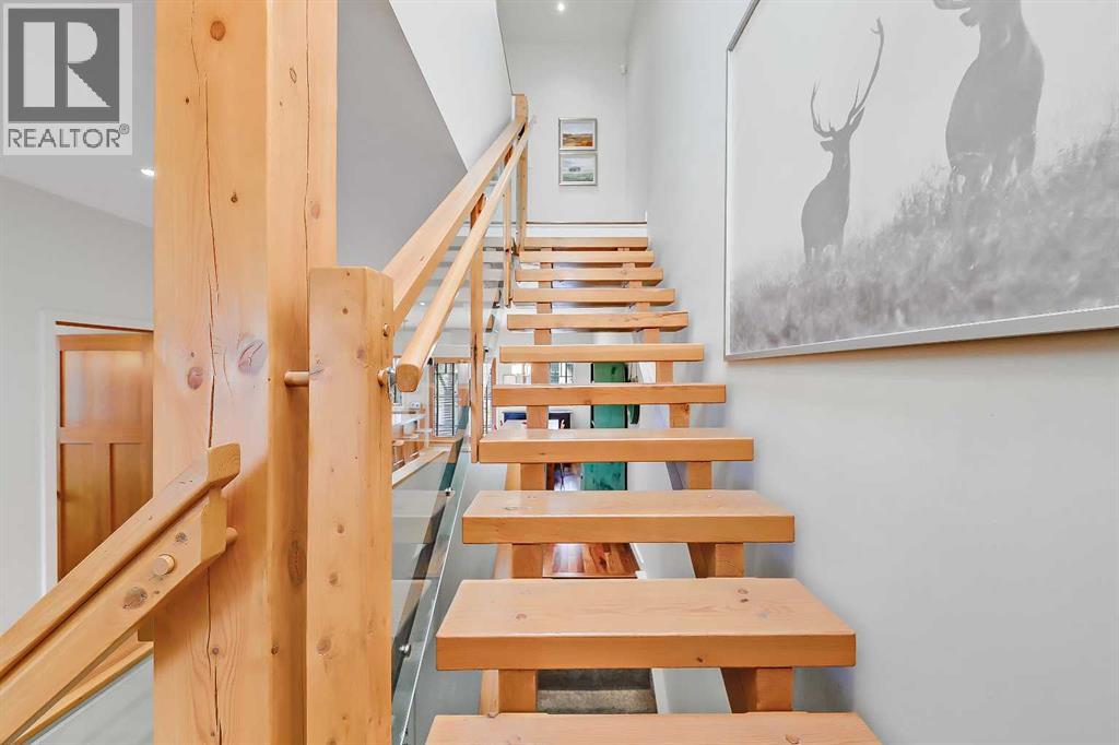 Single Family House for Sale in   Street NW Parkdale Calgary 