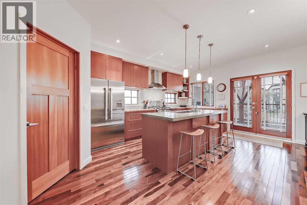 Single Family House for Sale in   Street NW Parkdale Calgary 