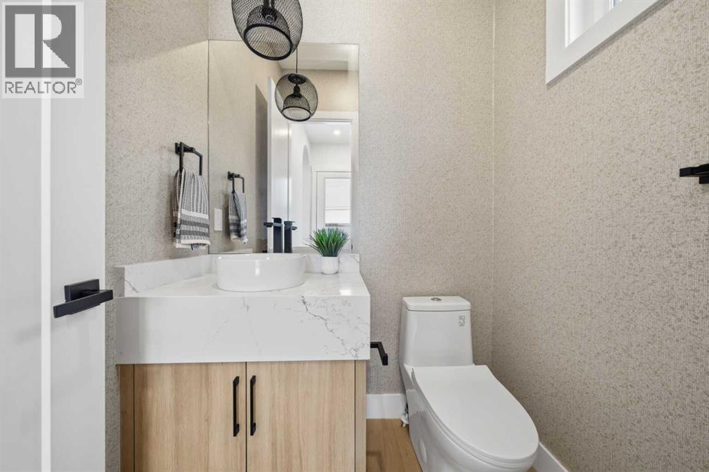 Single Family House for Sale in   Avenue NW Mount Pleasant Calgary 